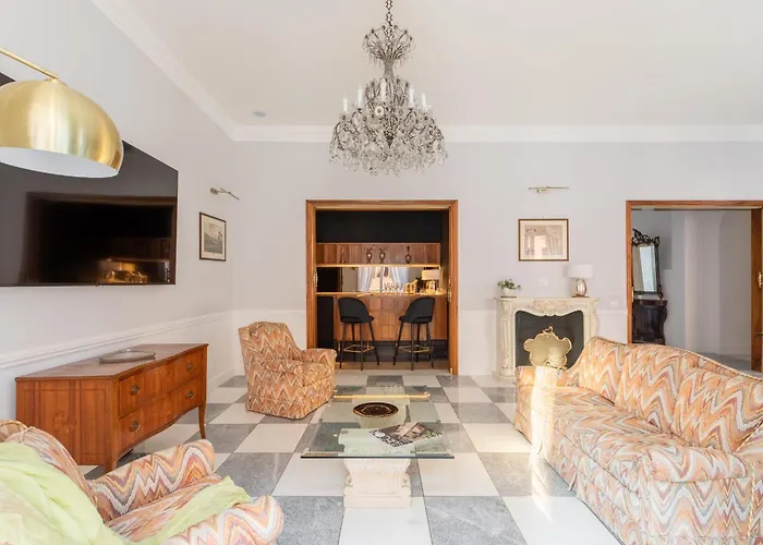 Iflat New Prestigious & Elegant Roma